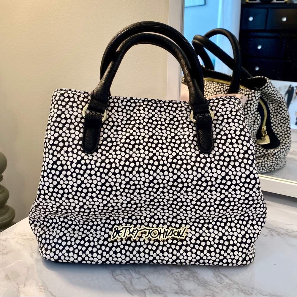 Betsey Johnson Bow Purse - Picture 2 of 5